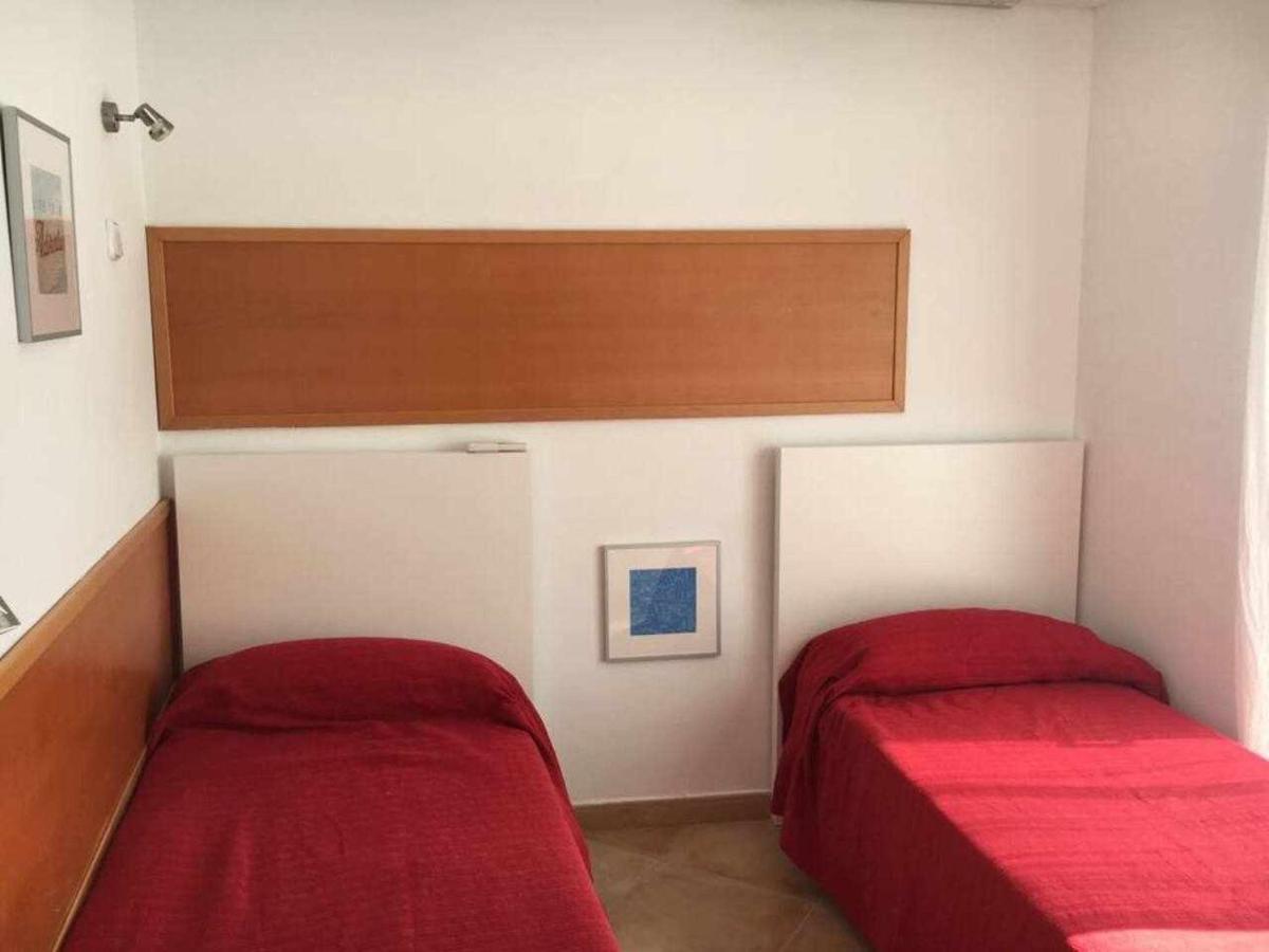 Nice And Quiet Flat In Premia De Mar Hutb Exterior photo